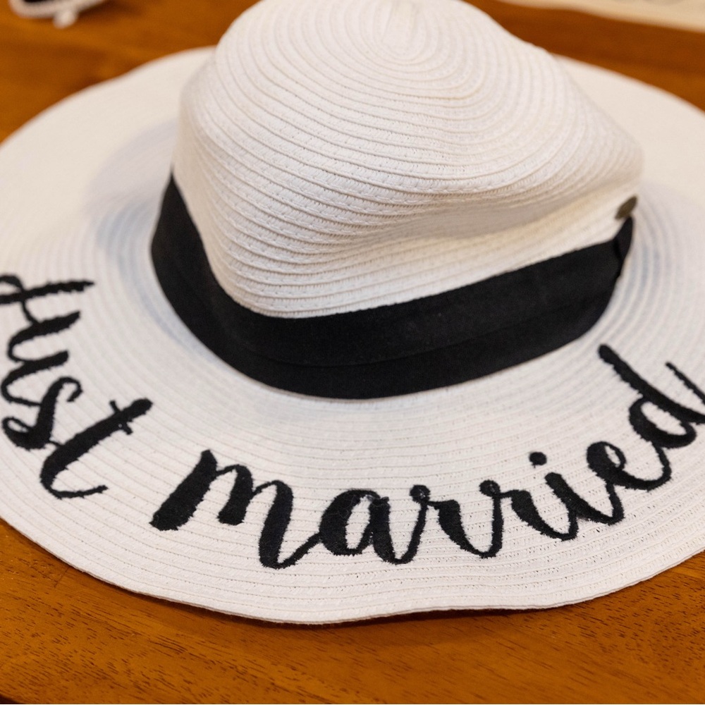 Just married sun hat